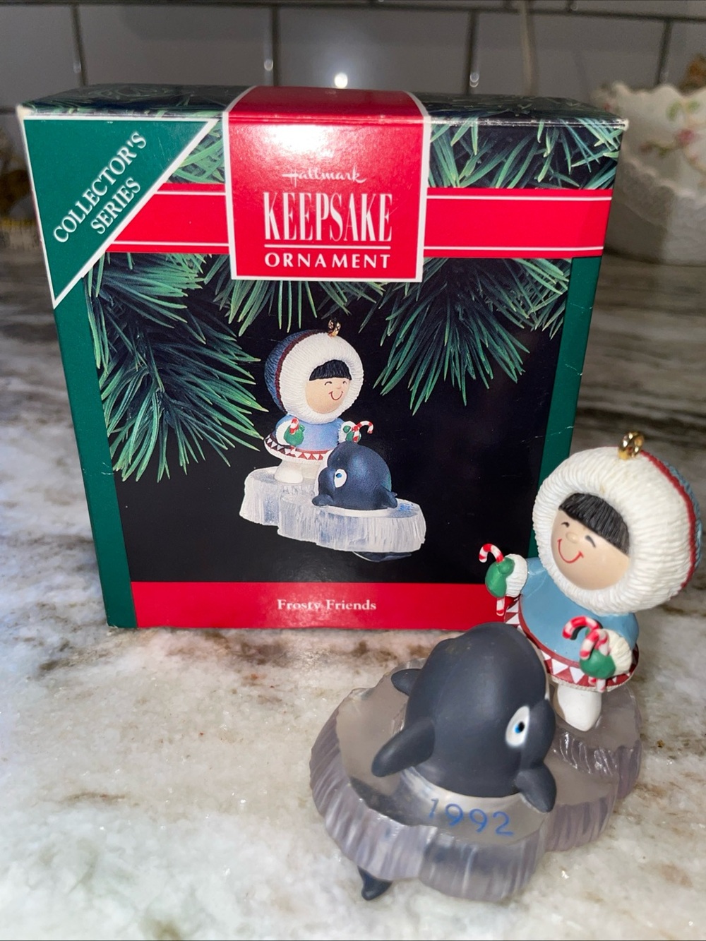 Vtg 1992 Frosty Friends Orca #13 In Series Hallmark Keepsake Ornament W/orig Box
